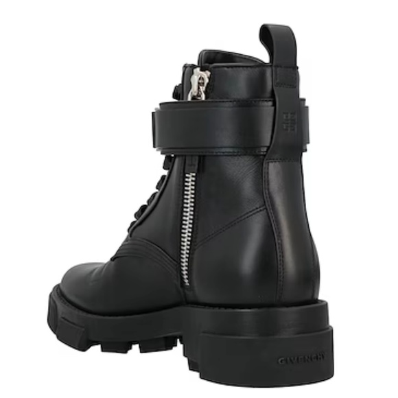 Givenchy leather ankle boots - Picture 3 of 10